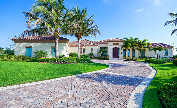 Best Commercial Driveway Pavers  in Jonesville, MI